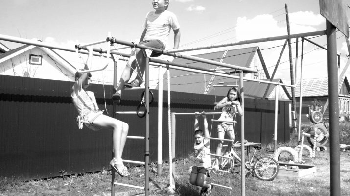 s miru po nitke - detjam ploshhadka