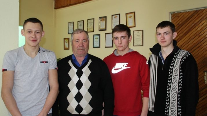 скоростные знатоки